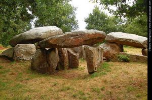 dolmens_et_menhirs_en_france
